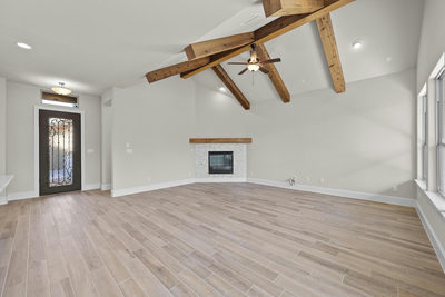 604 Bottlebrush Dr — photo 4