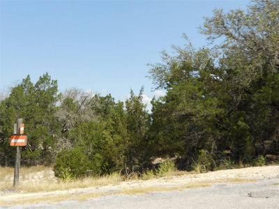 3304 Marshall Ave — photo 2