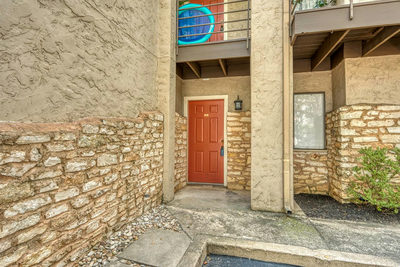 6810 Deatonhill Dr #110 — photo 3