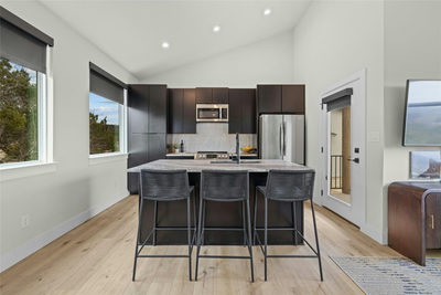 18412 Roundrock Rd — photo 5