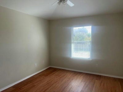 1111 Lincoln Sparrow Cv — photo 5