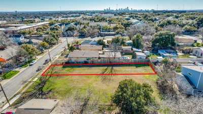 6908 Blessing Ave — photo 5