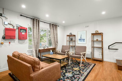 306 E 30th St #105 — photo 2