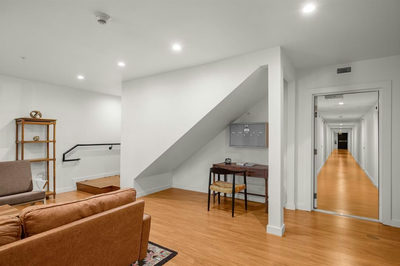 306 E 30th St #105 — photo 3
