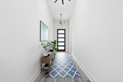202 Yarbrough Dr — photo 2