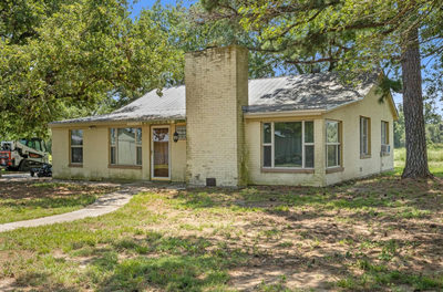 451 Pleasant Grove Rd — photo 2