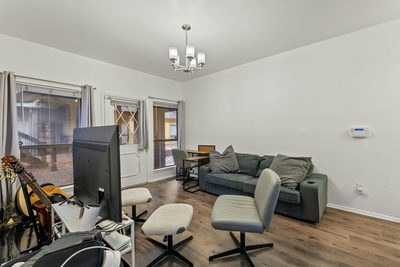 806 W 24th St #108 — photo 4