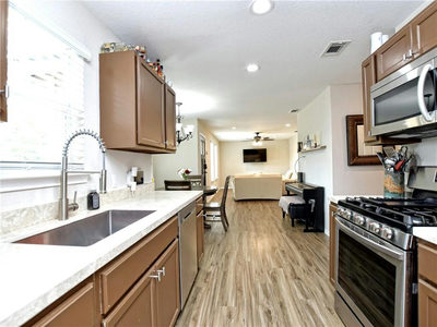 504 W 2nd St — photo 4