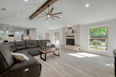 2803 Live Oak St — photo 5