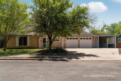 5805 Gateshead Dr — photo 3
