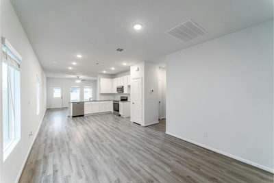729 Barbary Coast Ln — photo 5
