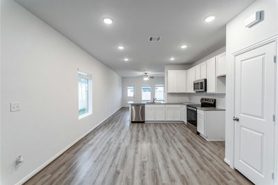 729 Barbary Coast Ln — photo 3