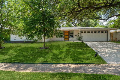 5800 Marilyn Dr — photo 2