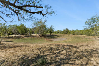 200 Armstrong Rd — photo 5