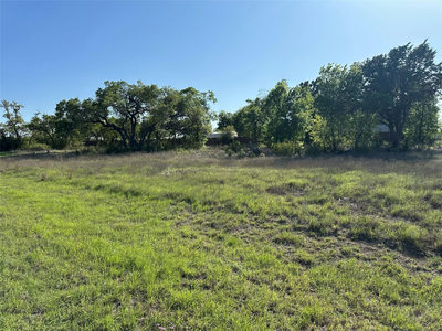 2204 Live Oak Rd — photo 2