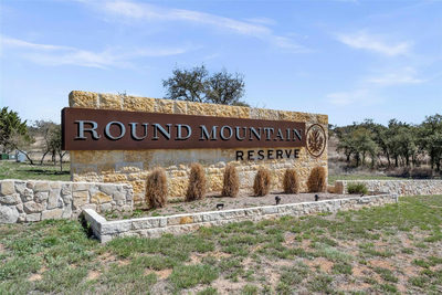607 Round Mountain Dr — photo 2