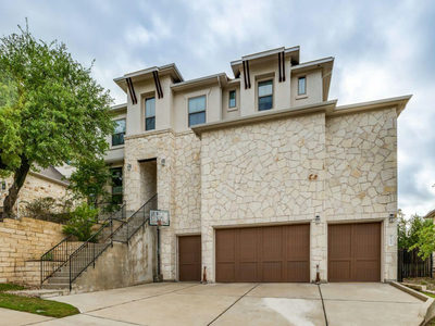 12905 Veronese Dr — photo 2