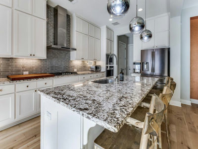 12905 Veronese Dr — photo 3
