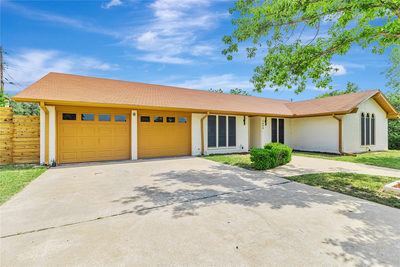 7000 Scenic Brook Dr — photo 3