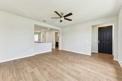 133 Antoinette Way #101 — photo 3