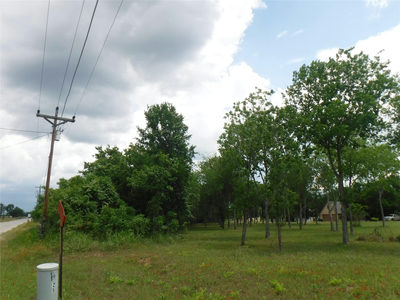 104 W Riverside Dr — photo 3