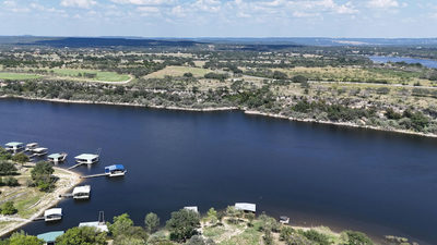 1015-1017 Lake Shore Lot 72&73 Dr — photo 3