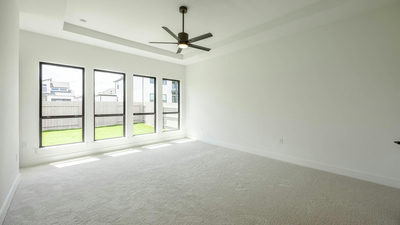 9105 Flatbush Dr — photo 5