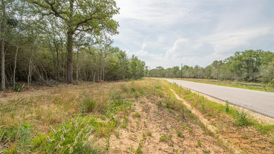 926 Ferguson Loop — photo 3