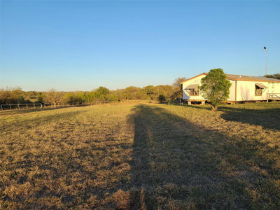 1023 Sierra Dr — photo 2