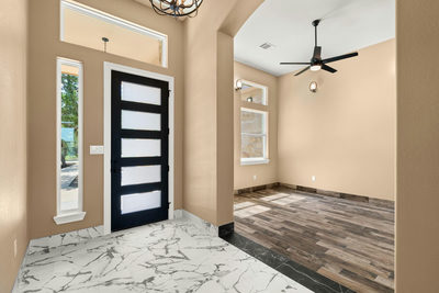 1424 Cattail Dr — photo 2