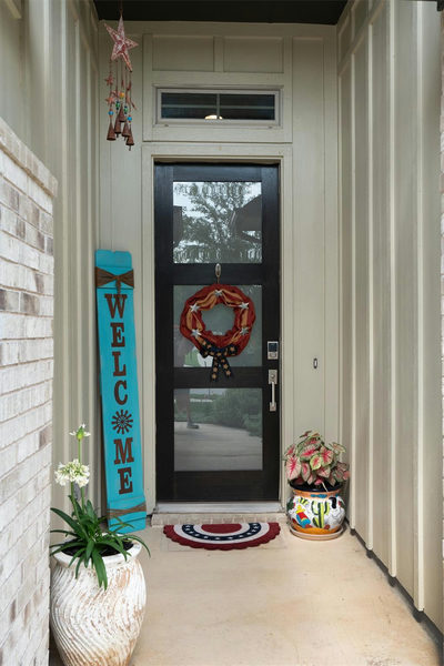 653 Coyote Creek Way — photo 3