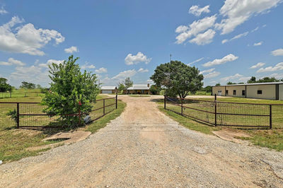 14550 RR 2338 — photo 2