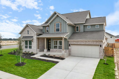 301 Yaklin Dr — photo 2