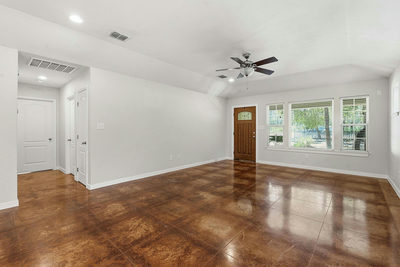 1105 Delmar St — photo 3