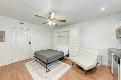 306 E 30th St #205 — photo 3