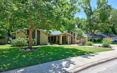 507 S Lake Creek Dr — photo 2