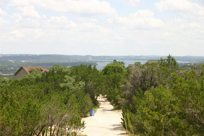 8403 Rock Cliff Dr — photo 2