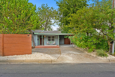 5218 Woodrow Ave — photo 2