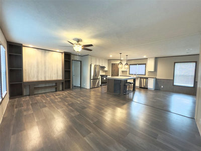 268 Flaming Oak Dr — photo 2