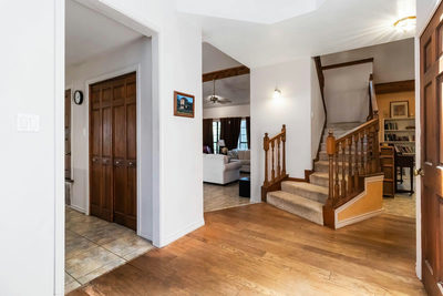 214 Laura Ln — photo 3