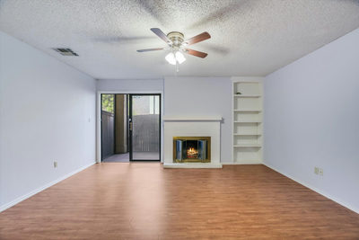 1202 Thorpe Ln #407 — photo 5
