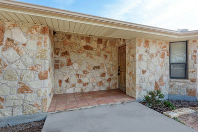 817 Mountain Creek Rd — photo 3