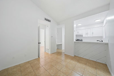 2410 Longview St #D-301 — photo 2