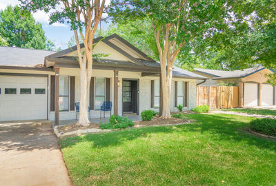 7002 Whispering Oaks Dr — photo 3