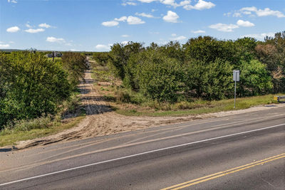 10933 Hwy 21 — photo 2