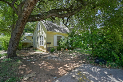 1017 W 31st St — photo 5