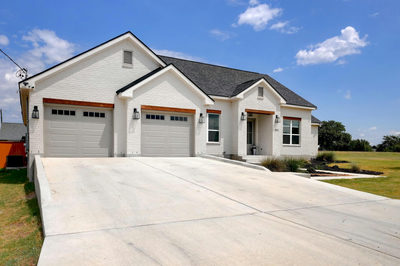 105 Jacob Dearing St — photo 4