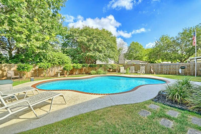 1206 Felsmere Dr — photo 3