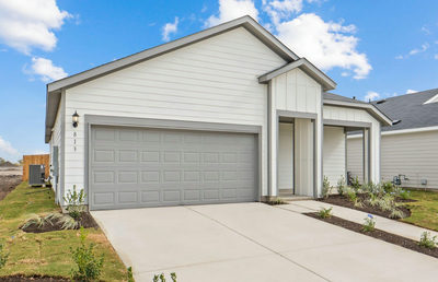 813 Cardenas St — photo 3