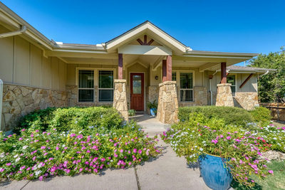 706 Rogart Dr — photo 3